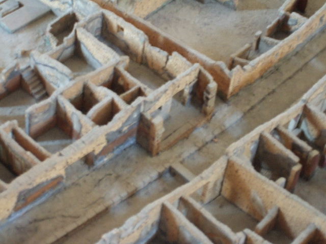 Structure in roadway between I.5.1 and I.5.2  

 

