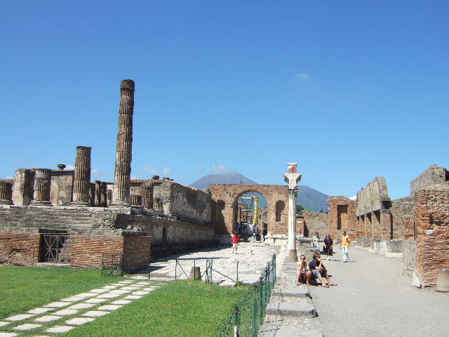 Arch of Nero. May 2010. Site of arch.