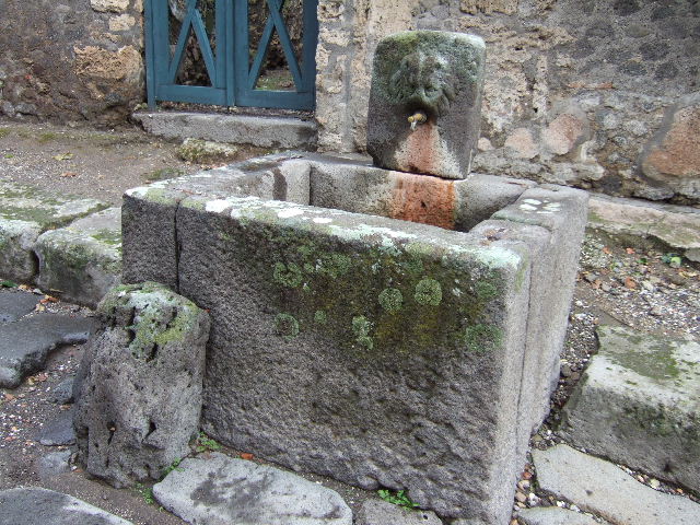 Fountain at VI.16.28