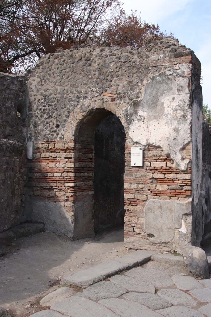 Porta Ercolano or Herculaneum Gate. May 2010. Looking north from inside the city.
Photo courtesy of Rick Bauer.
