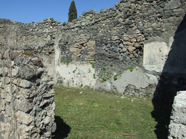I.2.16 Pompeii. March 2009. Room 1. Looking south along East Portico, with doorways to Rooms 3, 4 and 5.