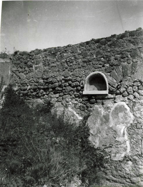 I.2.20 Pompeii. March 2009. Site of staircase to upper floor, and two small rear rooms in south west corner of garden area.