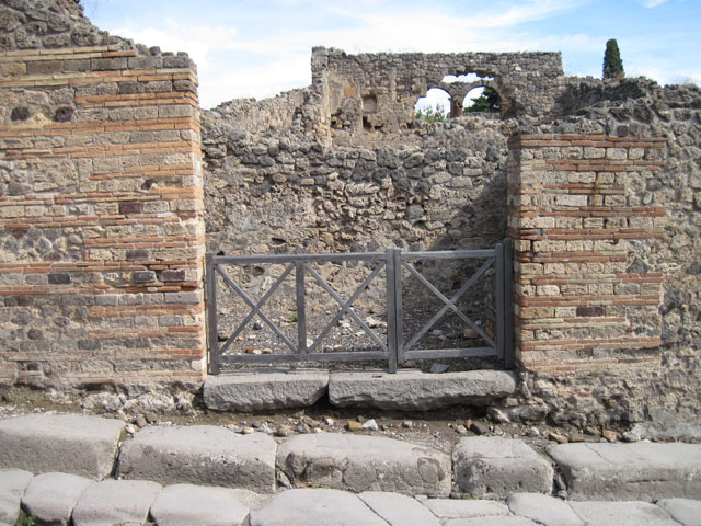 I.3.7 Pompeii. December 2007. Entrance.