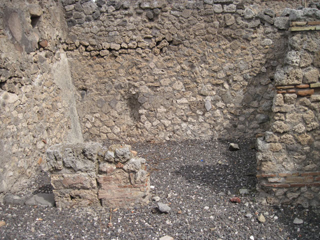 I.3.12 Pompeii. December 2007. Slit window in north wall.