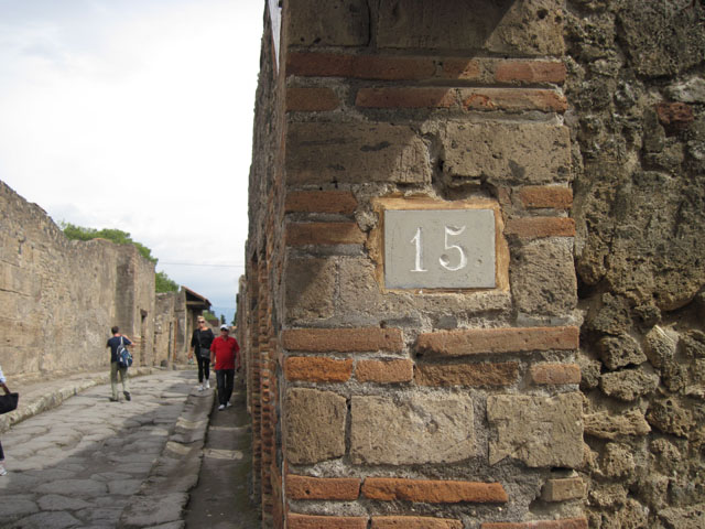 I.3.15 Pompeii. December 2007. Looking south.