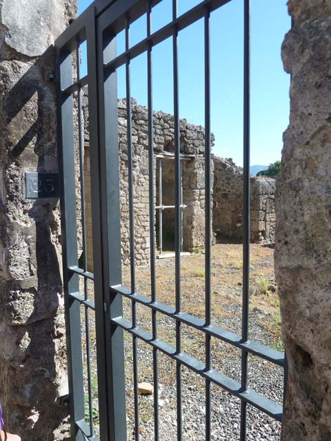 I.3.23 House of the Gladiator Actius Anicetus. Entrance.