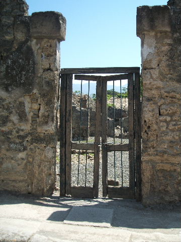 I.3.23 Pompeii. September 2010. Looking south across west side of atrium towards tablinum, from entrance doorway. Photo courtesy of Drew Baker.
