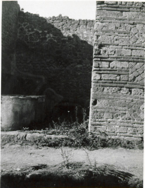 I.3.28 Pompeii. September 2005. Entrance.