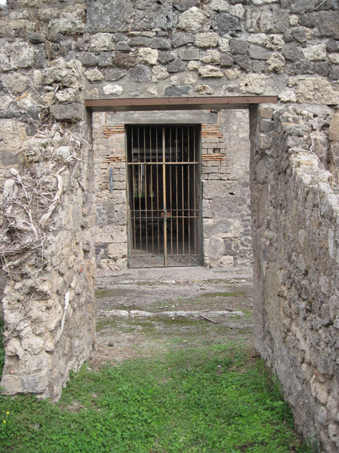 I.3.29 Pompeii. March 2009. Room 3, south wall of small room or cubiculum, the east wall is no longer visible.