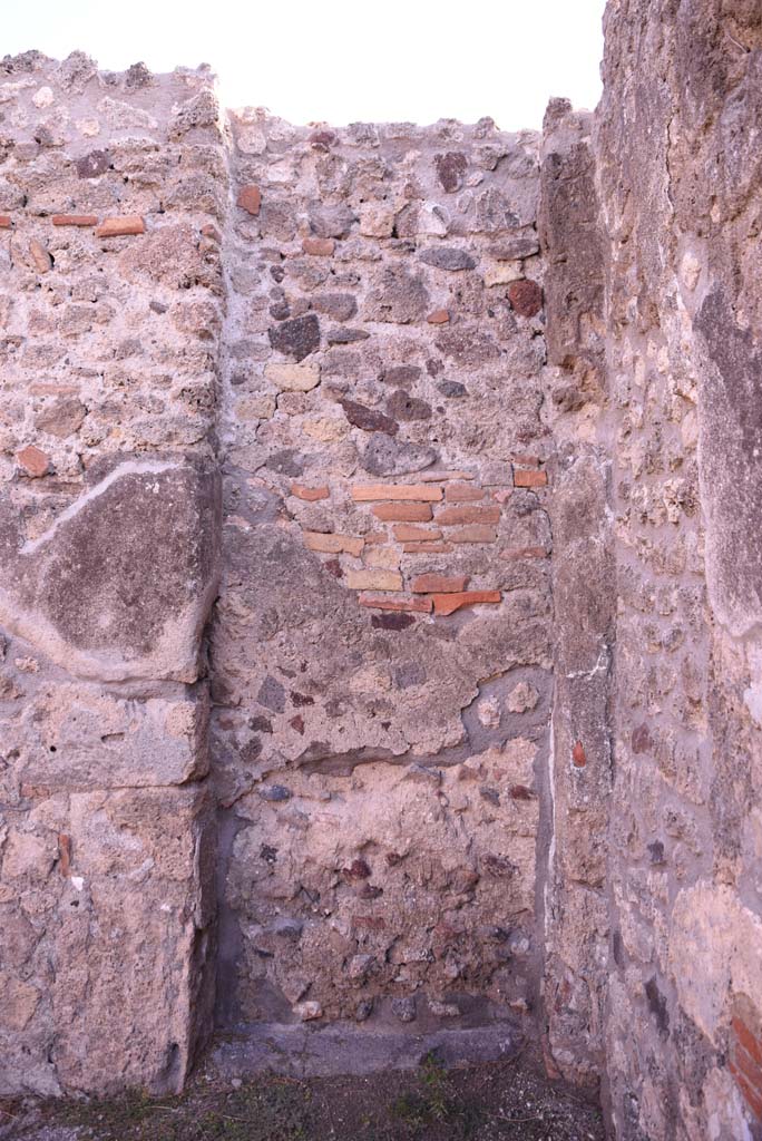 I.4.10 Pompeii. October 2019. Blocked doorway on east wall in south-east corner.
Foto Tobias Busen, ERC Grant 681269 DCOR.

