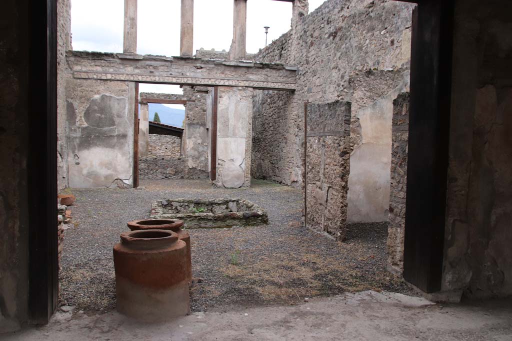 I.6.9 Pompeii. October 2020. Looking south-west across atrium from shop-room. Photo courtesy of Klaus Heese.