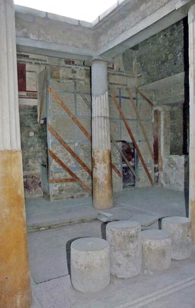 I.6.15 Pompeii. October 2001. Room 4, looking towards north-west corner of atrium.
Photo courtesy of Peter Woods. 
