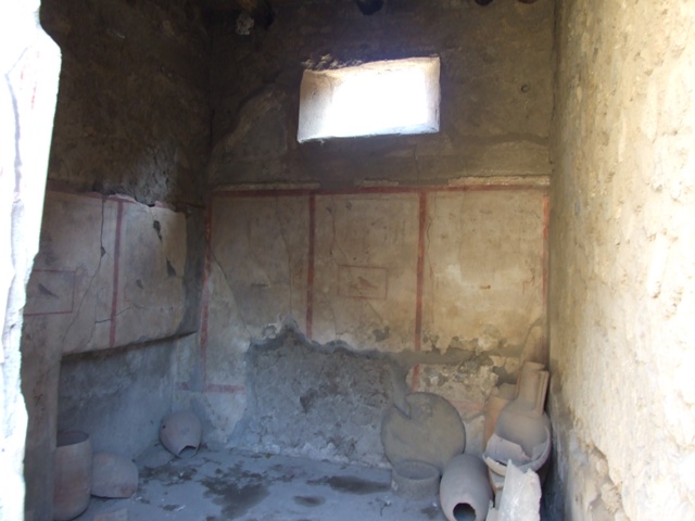 I.8.9 Pompeii. March 2009. Room 5. Tablinum. West wall.
