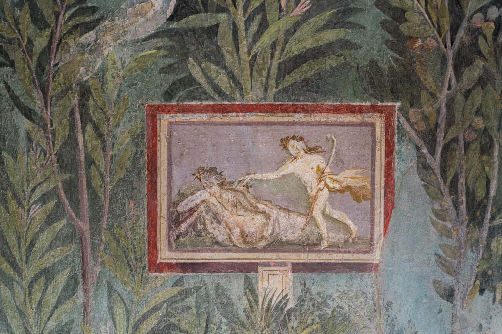 I.9.5 Pompeii. April 2022. Room 5, painting of Ariadne and Dionysus on south wall of cubiculum. Photo courtesy of Johannes Eber.