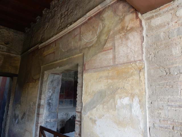 I.10.4 Pompeii. May 2006. Room 17, detail of swan from panel on south wall.

