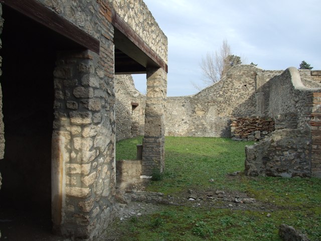 I.13.16 Pompeii. March 2009. Looking east across garden area.