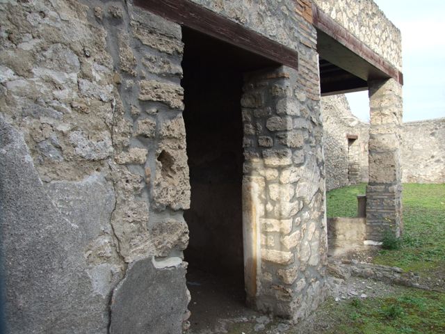 I.13.16 Pompeii. March 2009. North wall of room on north side of entrance.