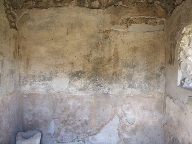 I.13.16 Pompeii. March 2009. North wall of Summer Triclinium.