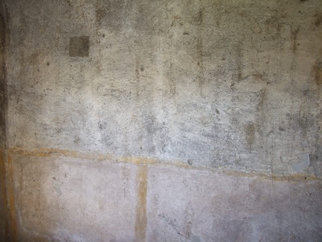 I.13.16 Pompeii. March 2009. Masonry Summer triclinium, couches against west and north wall.
