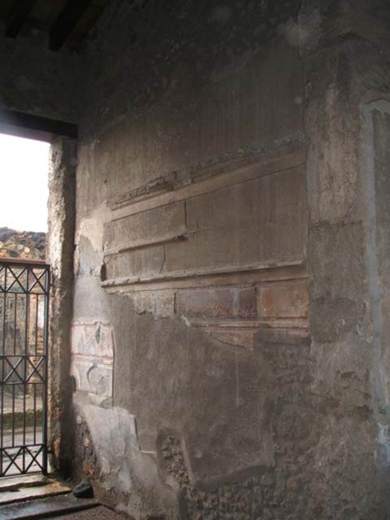I.15.3 Pompeii. December 2004. Room 5. 
East wall of entrance corridor. Looking north.

