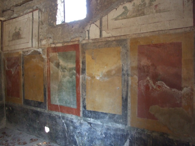 II.1.12 Pompeii. March 2009. North wall of triclinium. 