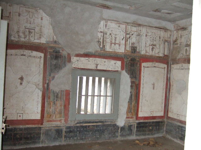 II.2.2 Pompeii.  December 2005.  Room 11.  West end of upper euripus.  
Painting of Actaeon discovering Diana bathing.

