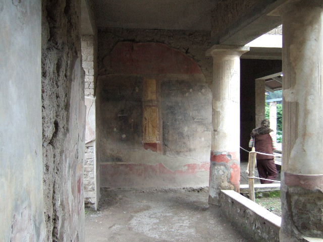 II.2.2 Pompeii. July 2011. Room 13, garden. Looking south along the lower euripus.
Photo courtesy of Rick Bauer.