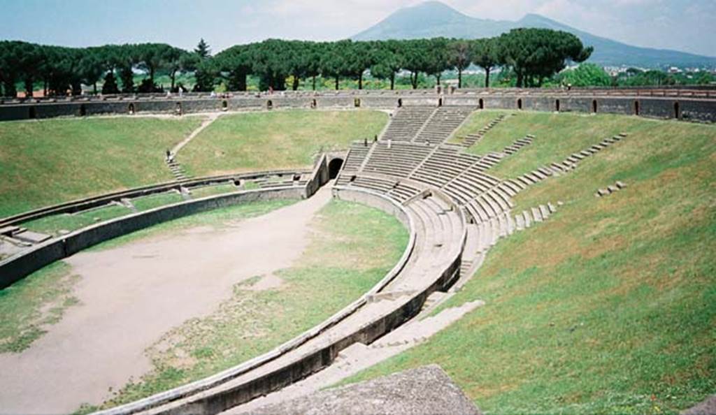 II.6 Pompeii. May 2000. Looking north-west across the arena of the Amphitheatre.  
Photo courtesy of Buzz Ferebee.
