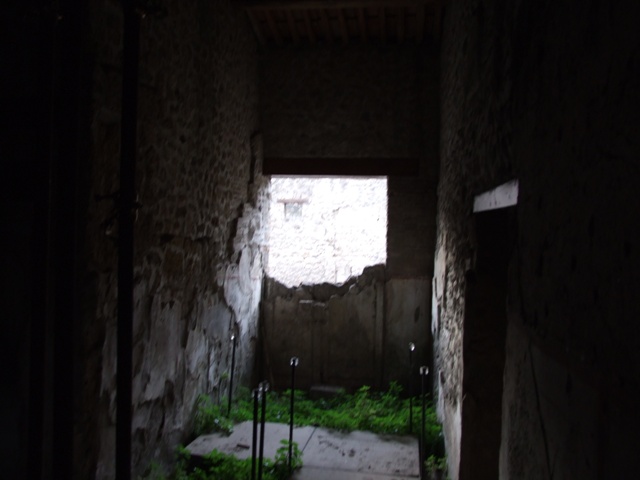 II.9.3 Pompeii. December 2007.  Room on south side of entrance, with window in west wall.