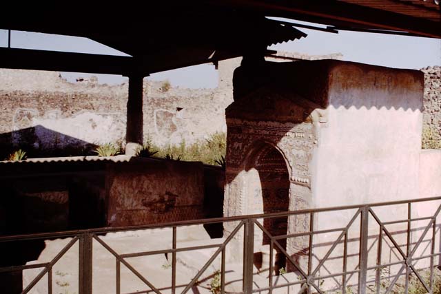 II.9.7. Garden entrance to House of Summer Triclinium.  December 2007.  West and south face of south fountain.