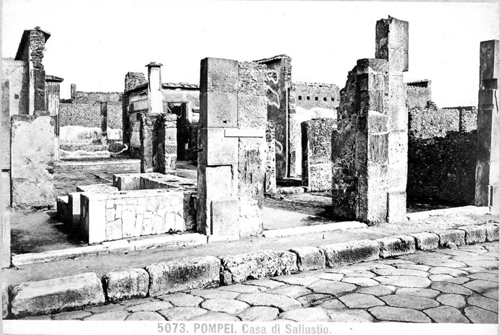 VI.2.5 Pompeii. About 1870. Photo by Brogi no. 5073. Entrance on left, with VI.2.4 centre and VI.2.3 to the right. Photo courtesy of Rick Bauer.