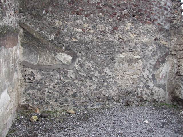 VI.6.1 Pompeii. December 2007. Doorway to room 7, a corridor on east side of tablinum.