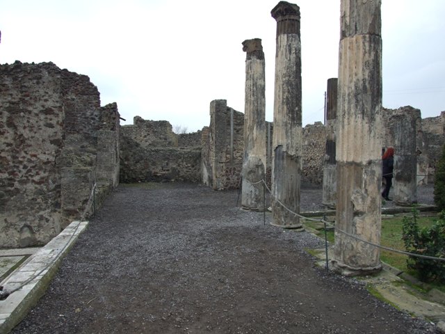 VI.6.1 Pompeii. December 2007. Doorway to room 14 on west side of the peristyle.