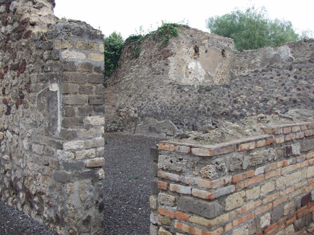 VI.6.1 Pompeii. December 2007. Doorway to room 20.