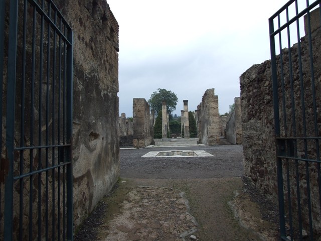 VI.6.1 House of Pansa.  December 2007.  Room 2 on the west side of the atrium.