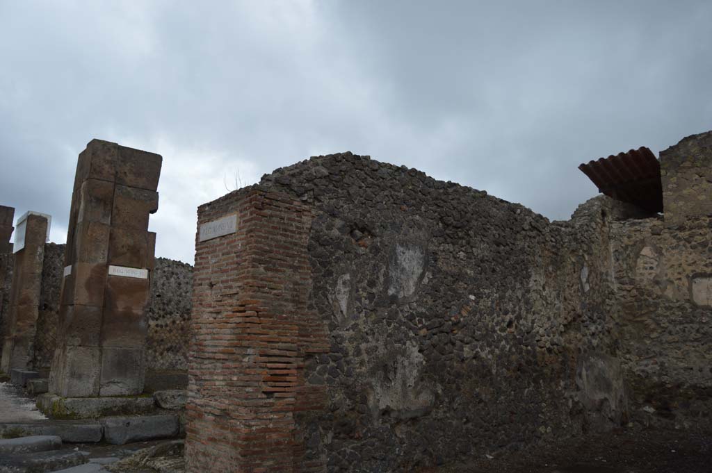 VI.8.4 Pompeii. March 2018. Looking towards west wall of shop.   
Foto Taylor Lauritsen, ERC Grant 681269 DCOR
