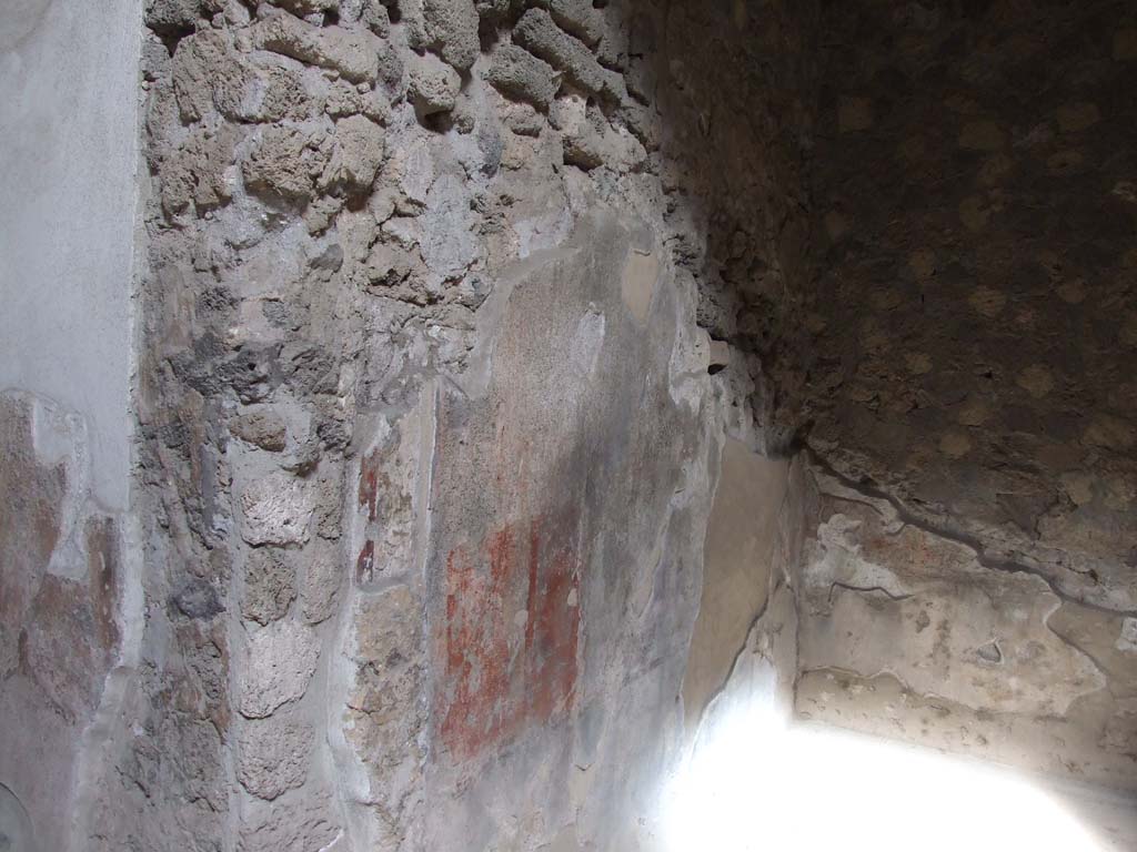VI.8.5 Pompeii. March 2009. Room 4, north wall of ala. 