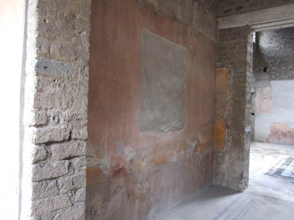 VI.8.5 Pompeii.  March 2009.  Room 6.  Tablinum.  East wall.