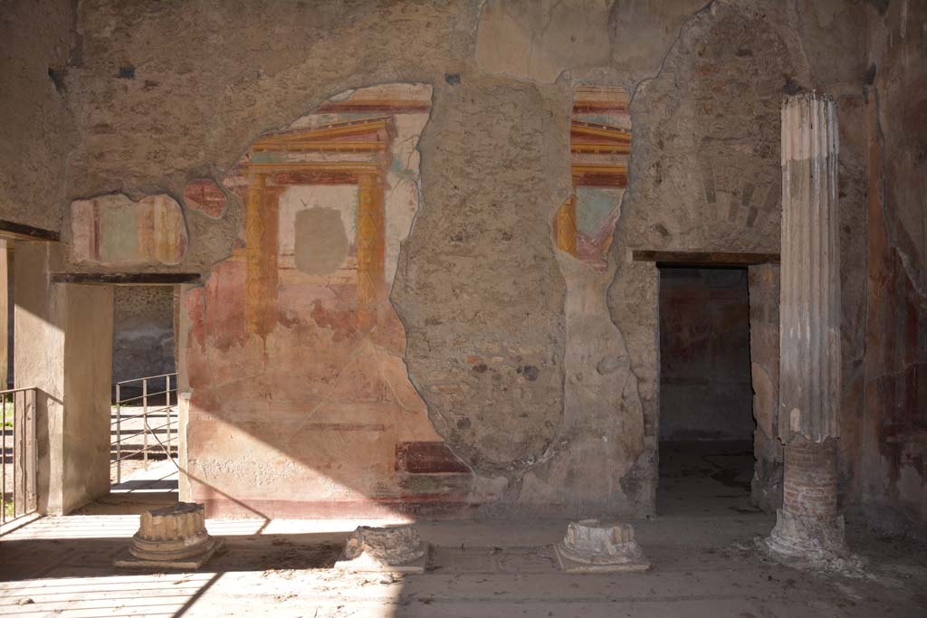 VI.11.10 Pompeii. November 2017. Room 43, west wall.
Foto Annette Haug, ERC Grant 681269 DCOR

