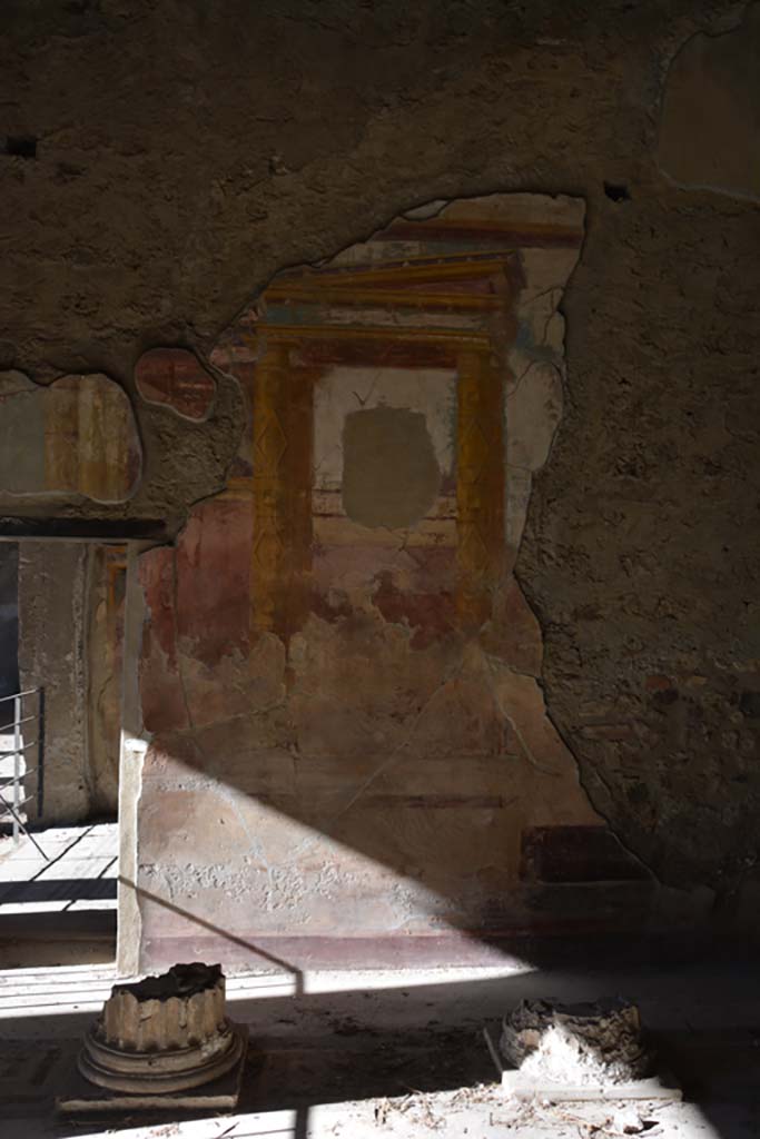 VI.11.10 Pompeii. November 2017. Room 43, west wall at south end.
Foto Annette Haug, ERC Grant 681269 DCOR

