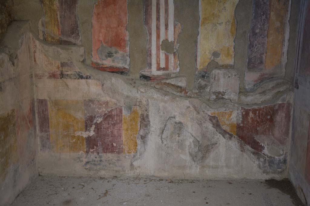 VI.11.10 Pompeii. December 2017. Room 45, lower east wall. 
Foto Annette Haug, ERC Grant 681269 DÉCOR
