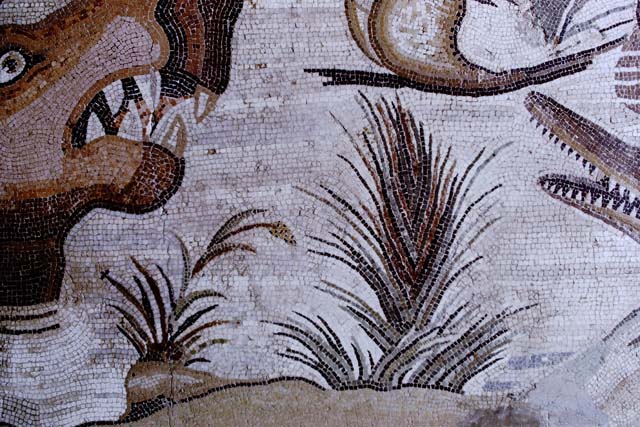 VI.12.2 Pompeii. April 2019. Detail from mosaic of hippopotamus, crocodile, Ibis and other creatures of the Nile.  
Photo courtesy of Rick Bauer.
