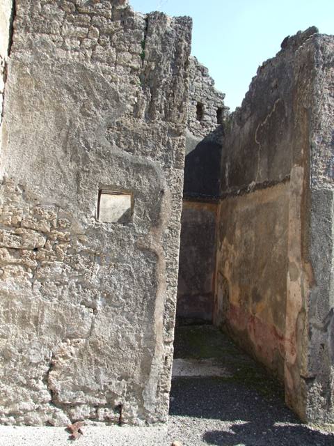 VI.14.20 Pompeii. March 2009. Room 9. Cornice on east wall.