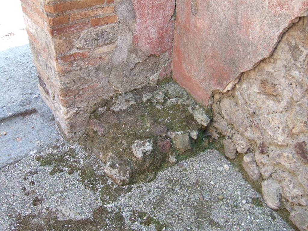 VI.14.29 Pompeii. May 2006. South-east corner, ?base of steps to upper floor.