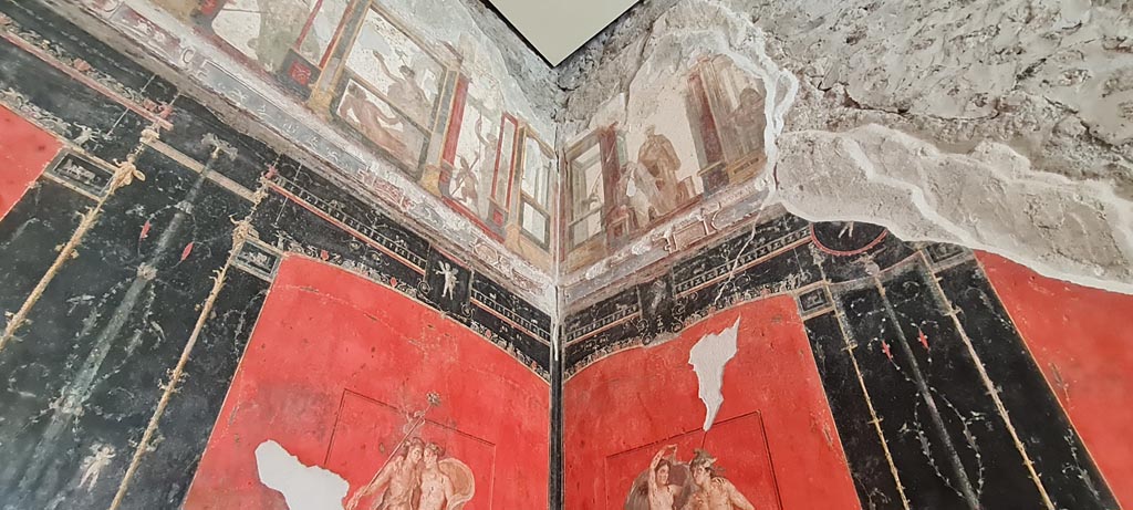 VI.15.1 Pompeii. April 2023. Upper north-east corner.  Photo courtesy of Giuseppe Ciaramella.