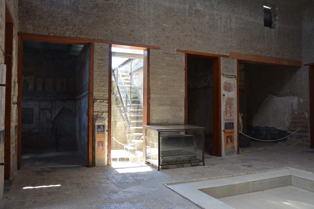 VI.15.1 Pompeii. December 2018. Looking south across atrium. Photo courtesy of Aude Durand.