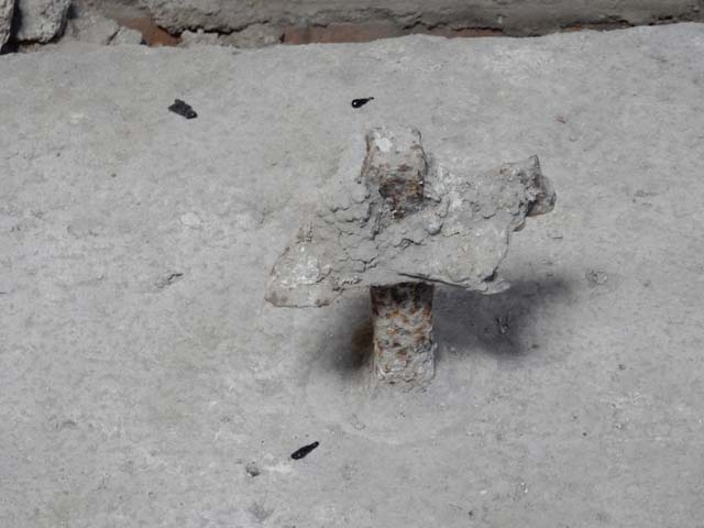 VI.15.1 Pompeii. May 2017. Remains of attachment for strong box. Photo courtesy of Buzz Ferebee.
