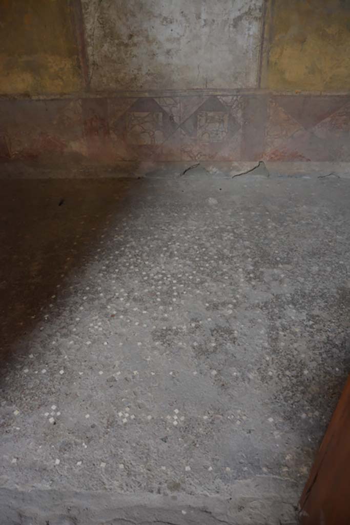VI.15.1 Pompeii. July 2017. Looking east across design of flooring. 
Foto Annette Haug, ERC Grant 681269 DÉCOR.

