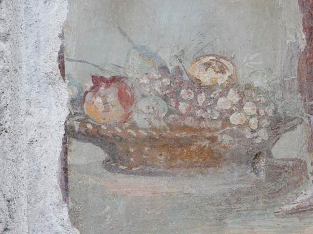 VI.15.1 Pompeii. October 2020. Detail of painted panel from north wall of vestibule at west end. Photo courtesy of Klaus Heese.