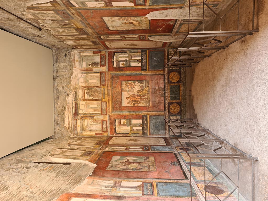 VI.15.1 Pompeii. December 2006. North wall of exedra with painting of Daedalus showing Pasiphae the wooden cow.